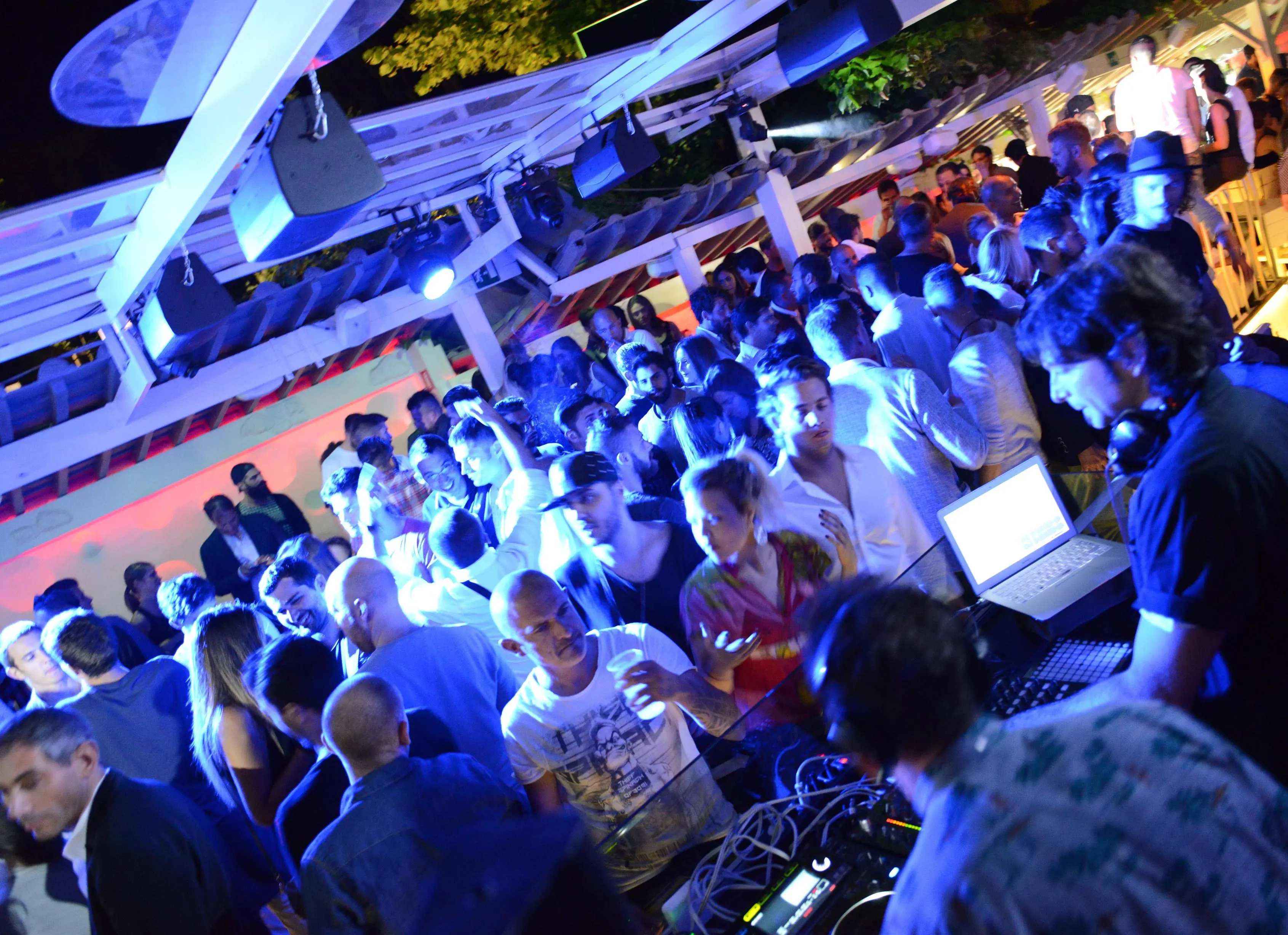 Da Torino a Brescia per le collanine d’oro: presi i pendolari delle rapina in discoteca